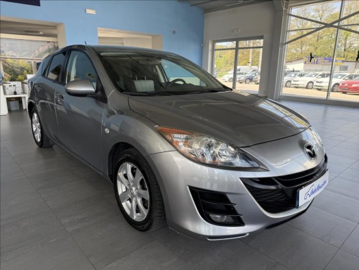 Mazda 3 2,0   111kW