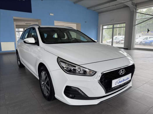 Hyundai i30 1,0   SERVISKA,KOMFORT,1.MAJ,ČR