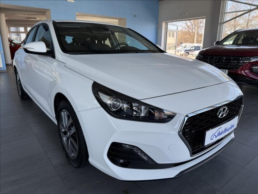 Hyundai i30 1,0   TGDI,TRIKOLOR,FASTBACK,ČR
