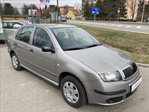 Škoda Fabia 1,2   47KW ČR, SERVISKA, 2.MAJITEL