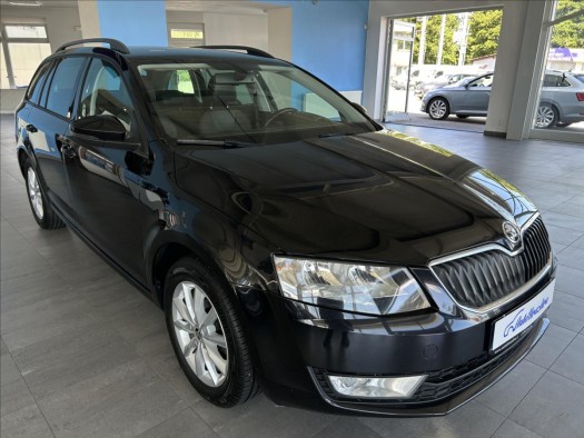Škoda Octavia 2,0   TDI 110kW,STYLE,SERVISKA