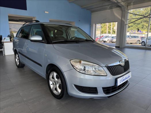 Škoda Fabia 1,2 TSI 77kW,1.MAJ,SERVISKA