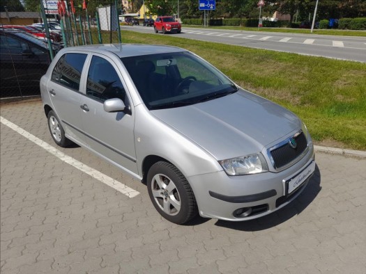 Škoda Fabia 1,2   SERVISNÍ KNÍŽKA