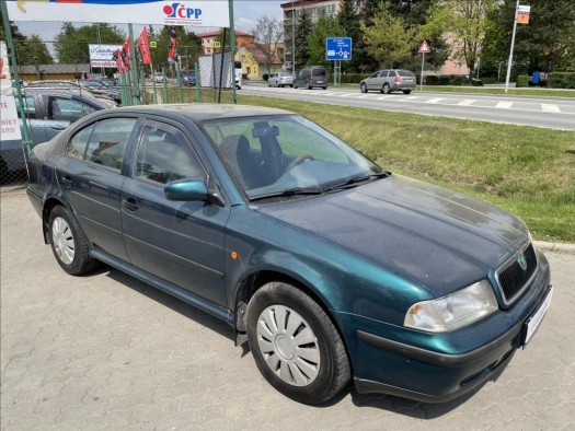 Škoda Octavia 1,6   EKO PLACENO