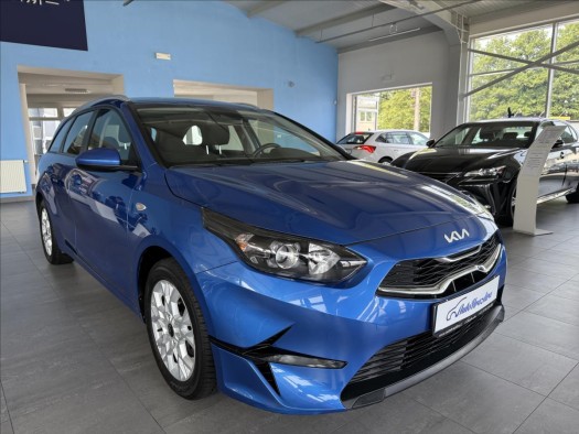 Kia Ceed 1,5 T-GDI,FRESH,1.MAJ,ČR,SERVISKA