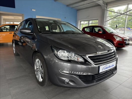 Peugeot 308 1,6   SERVISKA,2. SADA KOL