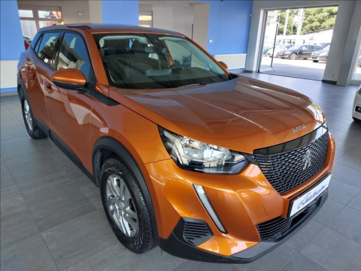 Peugeot 2008 1,2   PureTech,1.MAJITEL,ČR,SERV