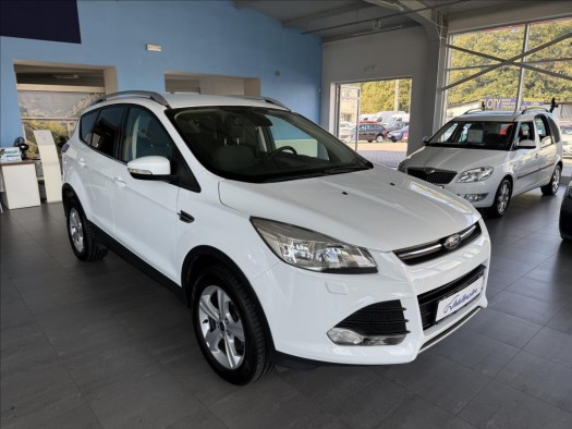 Ford Kuga 2,0 1.MAJ,4X4,SERVISKA,ČR,TAŽNÉ