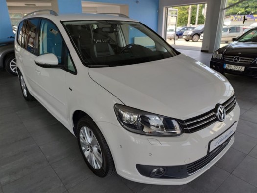 Volkswagen Touran 1,2   2.MAJ.,NOVÉ ROZVODY,SERVISKA