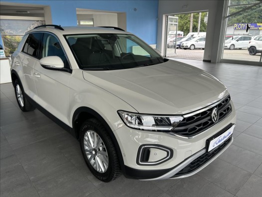 Volkswagen T-Roc 1,0   TSI 85kW,LIFE,1.MAJITEL