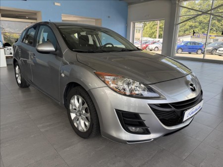 Mazda 3 1,6   77kW,SENZORY