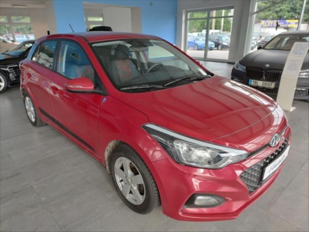 Hyundai i20 1,2 1.MAJITEL,ČR,SERVISKA