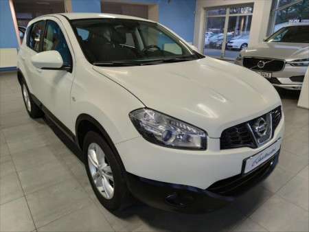 Nissan Qashqai 1,6 86kW,ČR,2.MAJITEL,SERVISKA