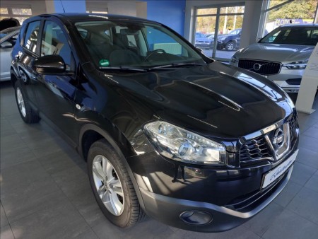 Nissan Qashqai 2,0 1.MAJ,SERVISKA,AUTOMAT