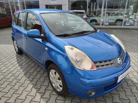 Nissan Note 1,6 ČR,SADA PNEU