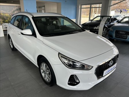 Hyundai i30 1,0   TGDI,NOVÉ ROZVODY,1.MAJ,ČR
