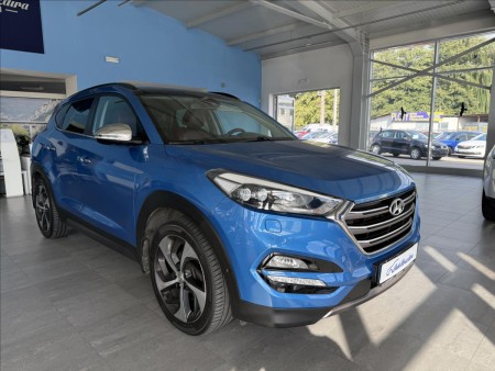 Hyundai Tucson 2,0   CRDI 136kW,4WD,SERVISKA,ČR