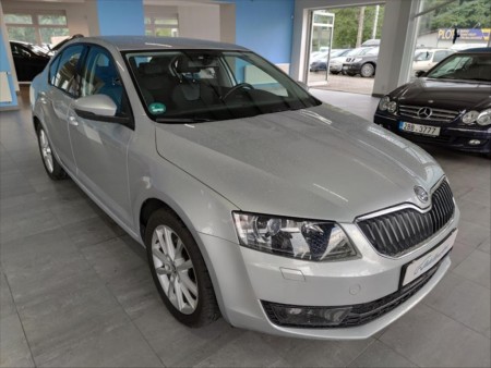 Škoda Octavia 1,6 TDI 77kW, SERVISNÍ KNÍŽKA