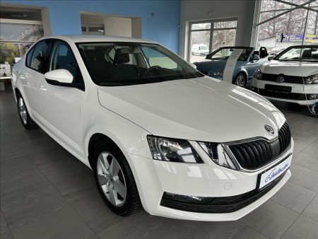 Škoda Octavia 2,0   TDI 110kW,ČR,1.MAJ,TAŽNÉ