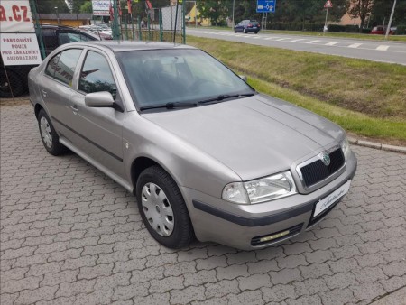 Škoda Octavia 1,9 2.MAJ. ČR, SERVISKA, TDI