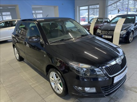 Škoda Fabia 1,2 TSI,ČR,1.MAJITEL,SADA KOL