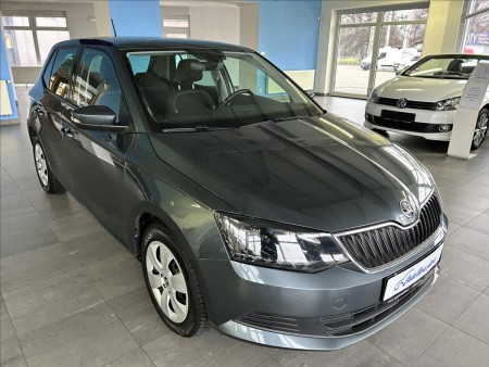 Škoda Fabia 1,2   TSI,VÝHŘEV,1.MAJ,SERVISKA