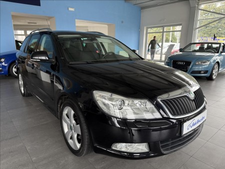 Škoda Octavia 1,6 TDI 77kW,SERVISKA