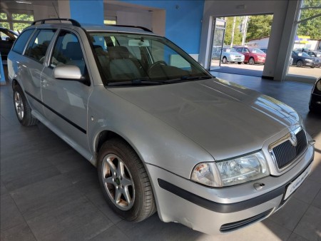 Škoda Octavia 1,9 TDI,96KW,PD,TAŽNÉ,XENONY