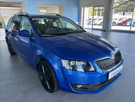 Škoda Octavia 1,8   TSI 132kW,STYLE,2.MAJITEL