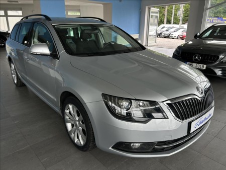 Škoda Superb 2,0   TDI,2.MAJITEL,SERVISKA