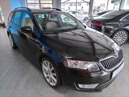 Škoda Octavia 1,6 TDI, 4X4, ČR, SERVISKA
