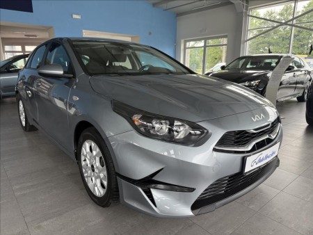 Kia Ceed 1,0 SPIN,1. MAJ,ČR,SERVISKA.