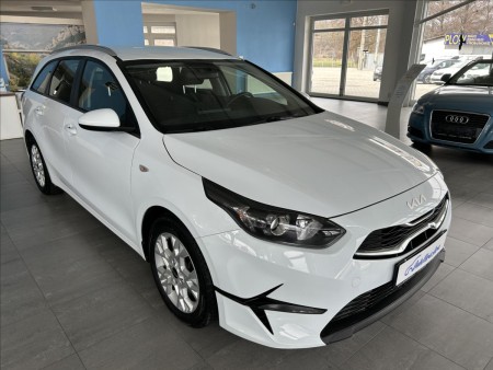Kia Ceed 1,5   T-GDI 118kW,FRESH,1.MAJ,ČR