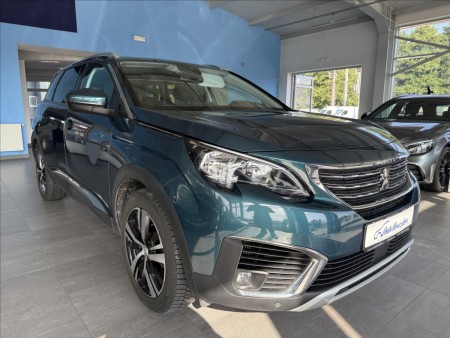 Peugeot 5008 1,5   7.MÍST,ČR,SERVISKA,ZÁRUKA