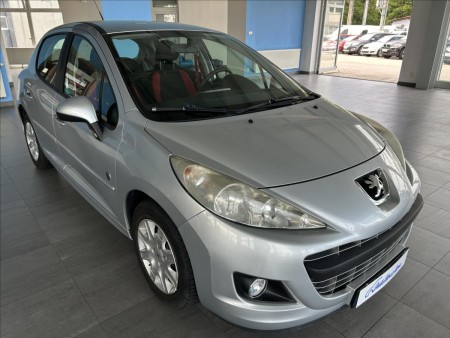 Peugeot 207 1,4   PŮVOD ČR,KLIMA,SERVISKA