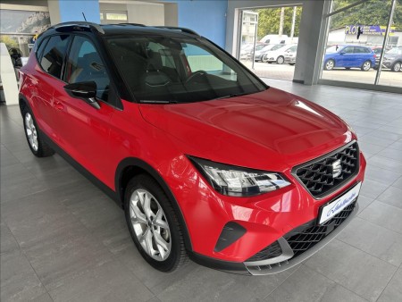 Seat Arona 1,0   TSI 85kW,FR,SERVISKA,1.MAJ