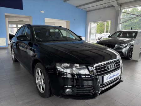 Audi A4 2,0   TDI,AVANT,B8,SERVISKA