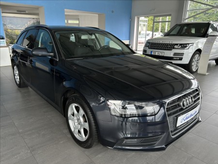Audi A4 2,0   TDI,B8.5,SERVISKA,TAŽNÉ