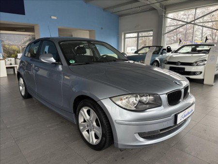 BMW Řada 1 2,0   90kW,A/C,VYHŘEV SEDADEL