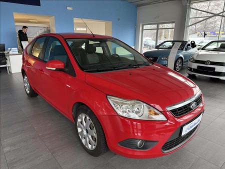 Ford Focus 1,6   74kW,SERVISKA,ČR,1.MAJ