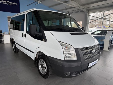 Ford Transit 2,2   TDCi,1.MAJ,MINIBUS,TAŽNÉ