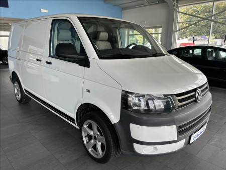 Volkswagen Transporter 2,0   TDI,T5,TAŽNÉ,3.MÍSTA,2.MAJ