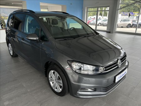 Volkswagen Touran 1,2   TSI 81kW,2.MAJ,SERVISKA