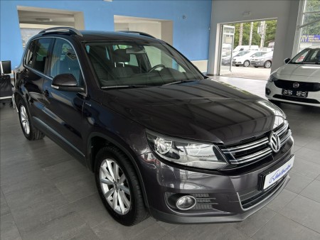 Volkswagen Tiguan 1,4   TSI 92kW,LOUNGE,1.MAJITEL