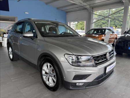 Volkswagen Tiguan 1,4   TSI,SERVISKA,1.MAJITEL