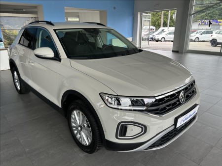 Volkswagen T-Roc 1,0   TSI 85kW,LIFE,1.MAJITEL