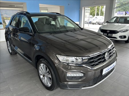 Volkswagen T-Roc 1,5   TSI 110kW,STYLE,TAŽNÉ