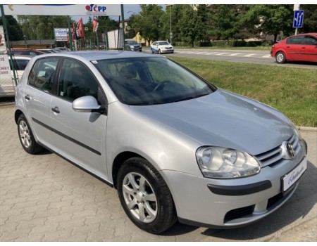 Volkswagen Golf 1,9 SERVISNÍ KNÍŽKA 66KW BEZ DPF