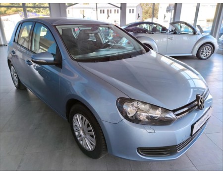 Volkswagen Golf 1,4 2.MAJITEL,SERVISKA