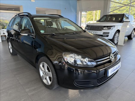 Volkswagen Golf 1,6   77kW,2.MAJITEL